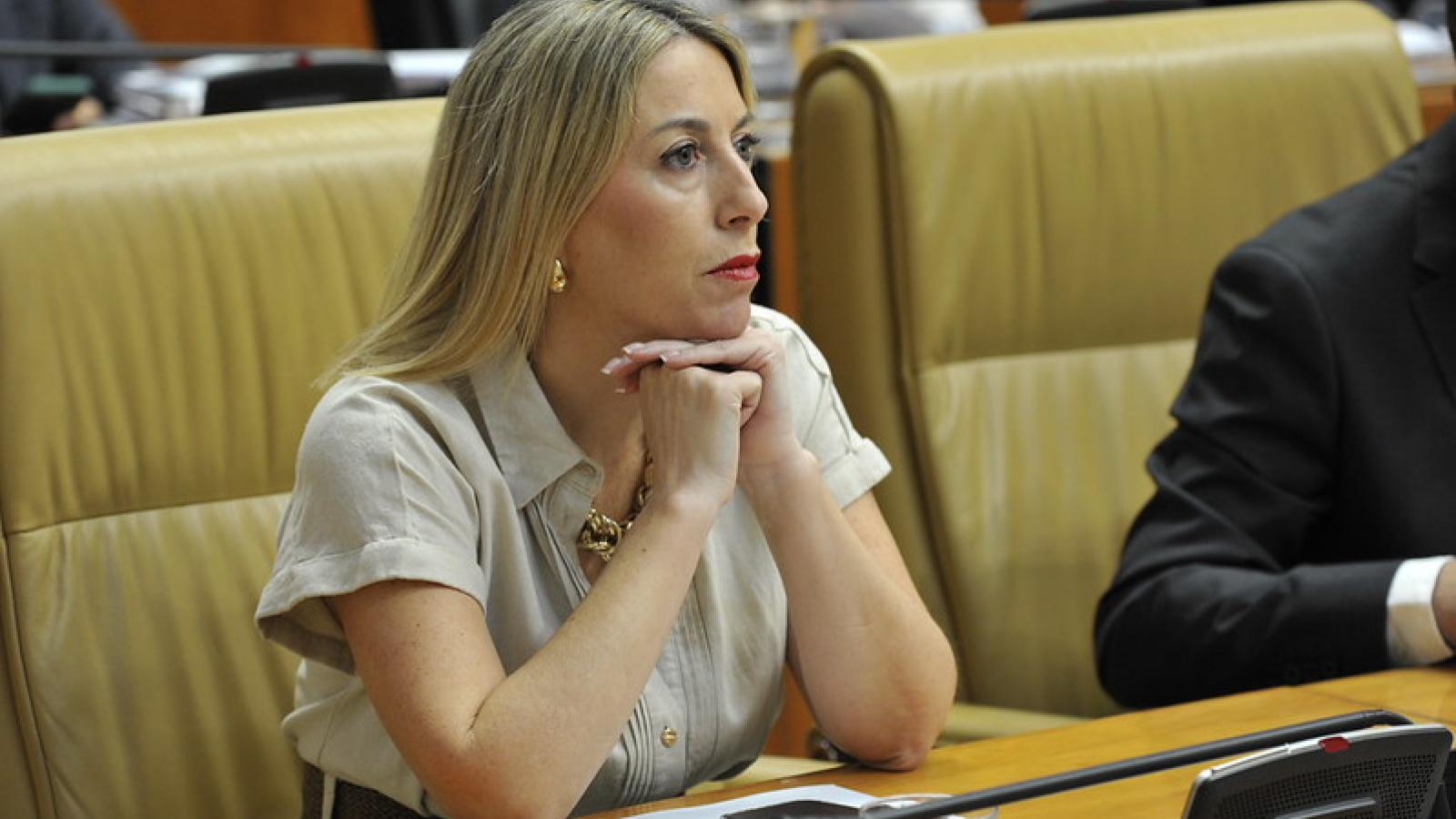 MARÍA GUARDIOLA