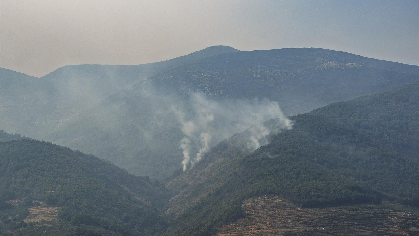Vista del incendio, a 20 de agosto de 2025, en Jerte, Cáceres, Extremadura 