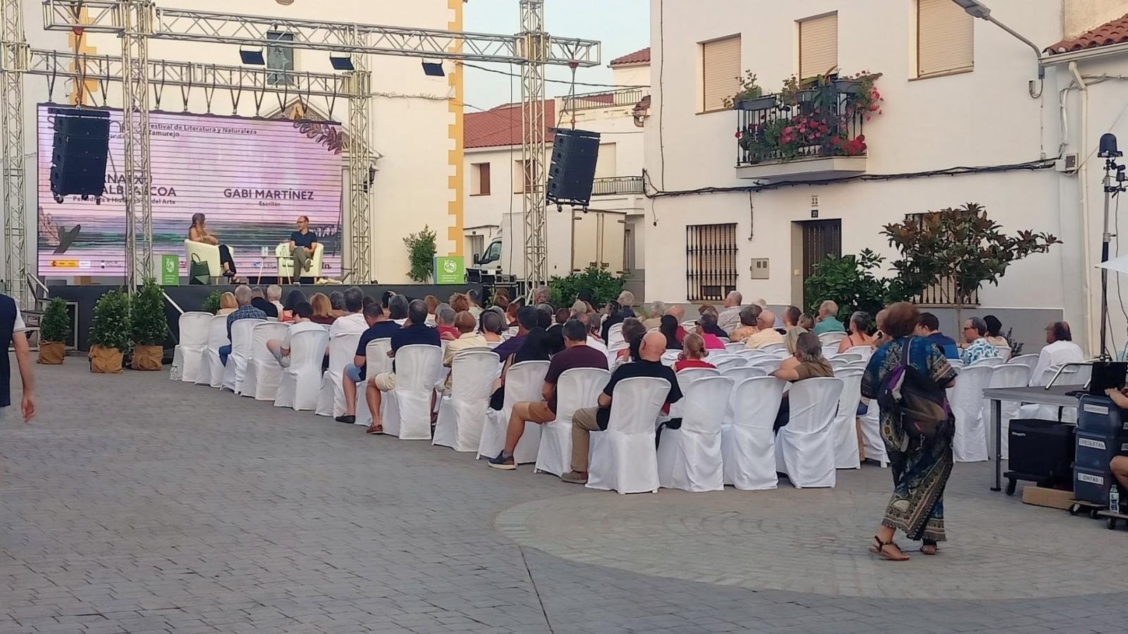 FESTIVAL DE LITERATURA Y NATURALEZA EN LA RESERVA DE LA BIOSFERA DE LA SIBERIA