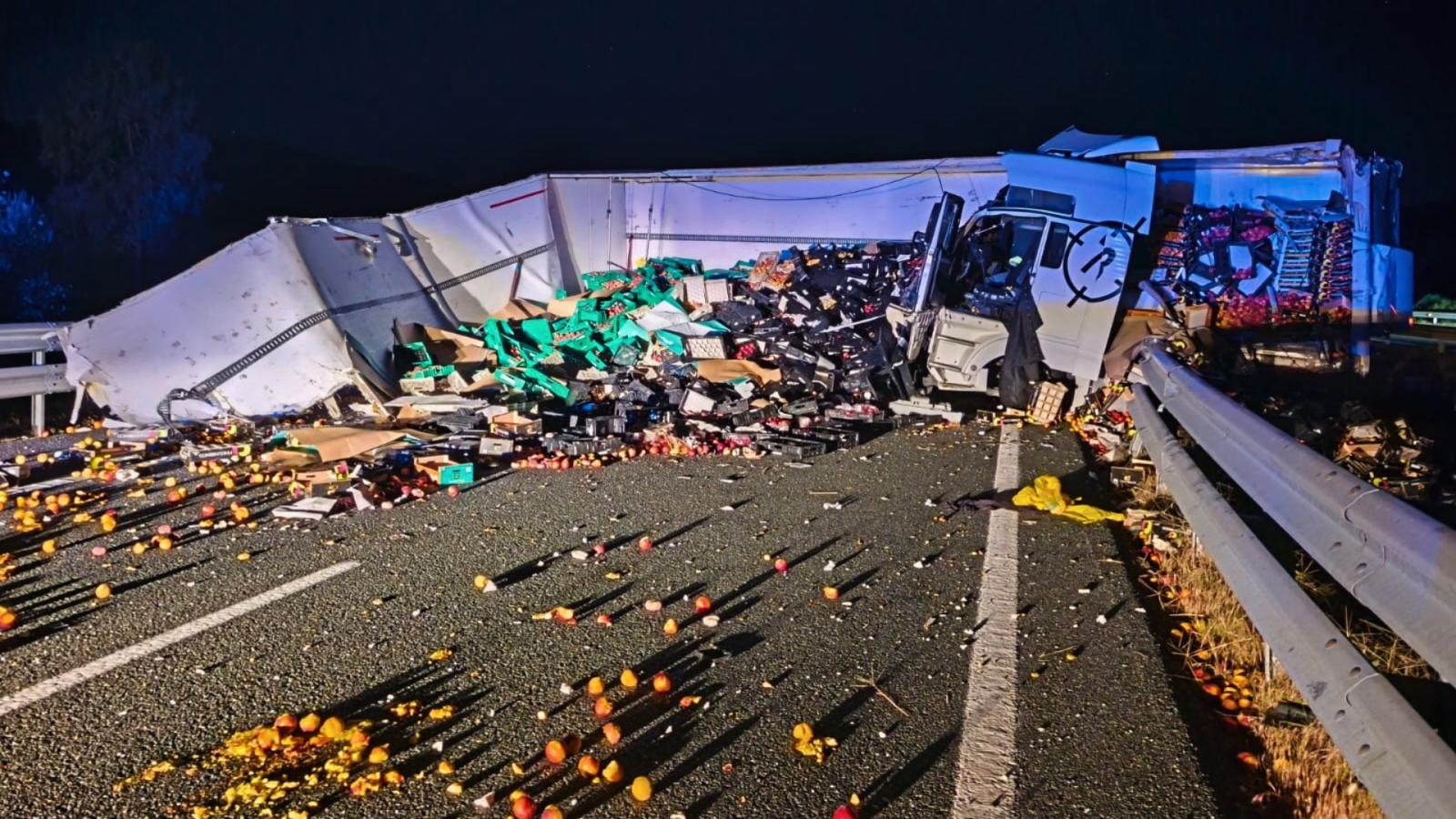 Colisión entre dos camiones en la A-66 a la altura de Monesterio