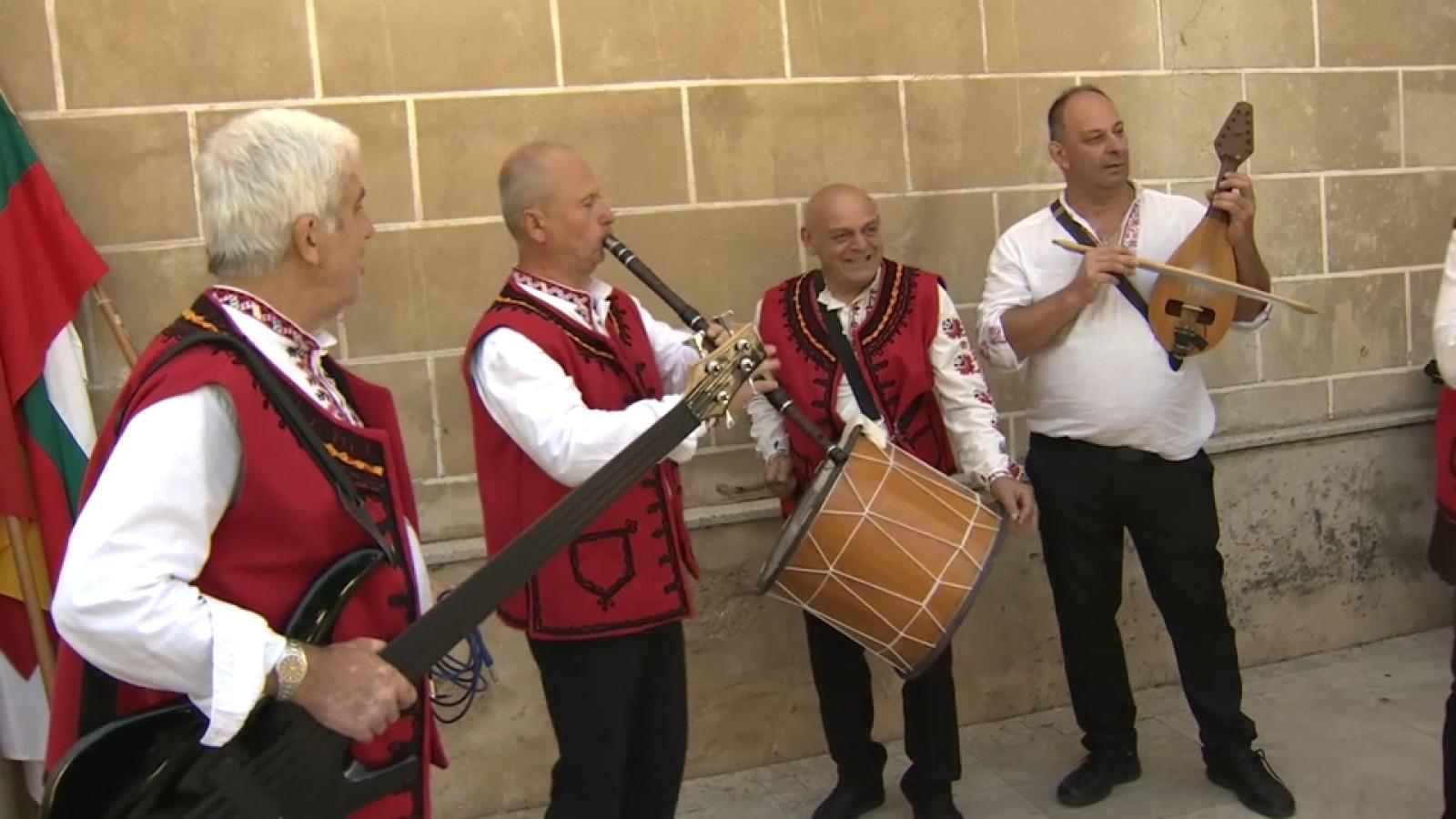 El XLV Festival Internacional de Folklore de Extremadura celebra este sábado su última gala 