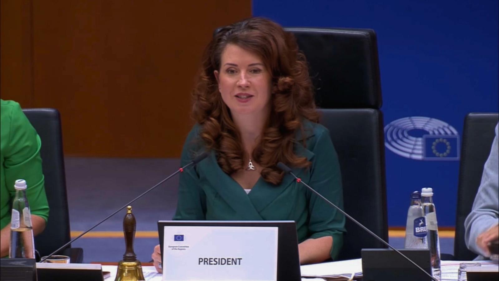La presidenta del Comité Europeo de las Regiones, Kata Tüttö.