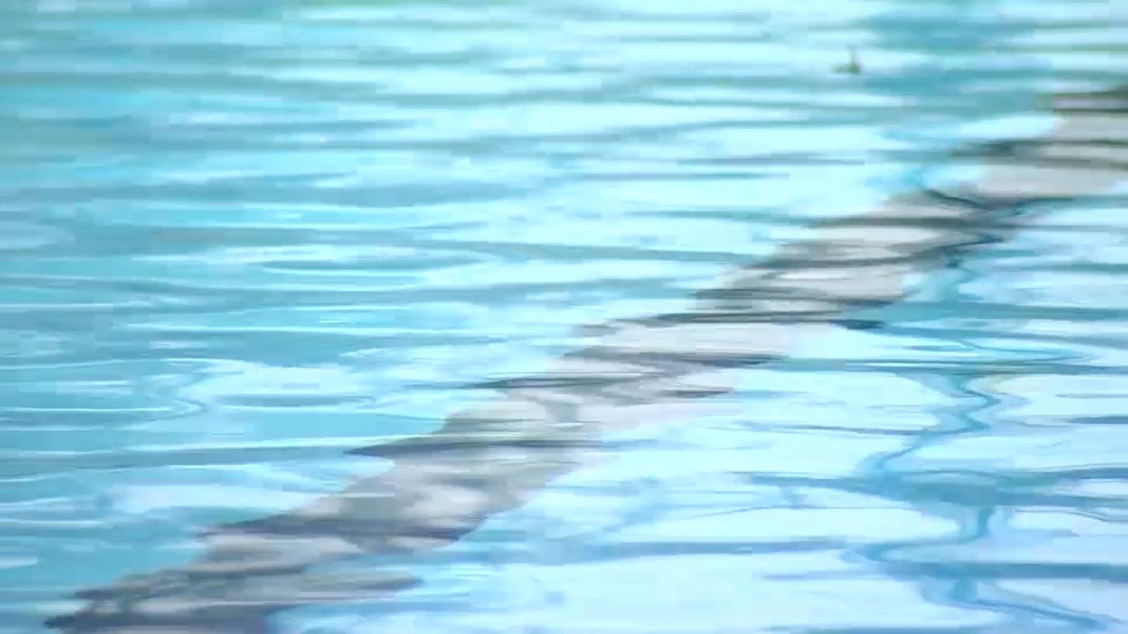PISCINAS