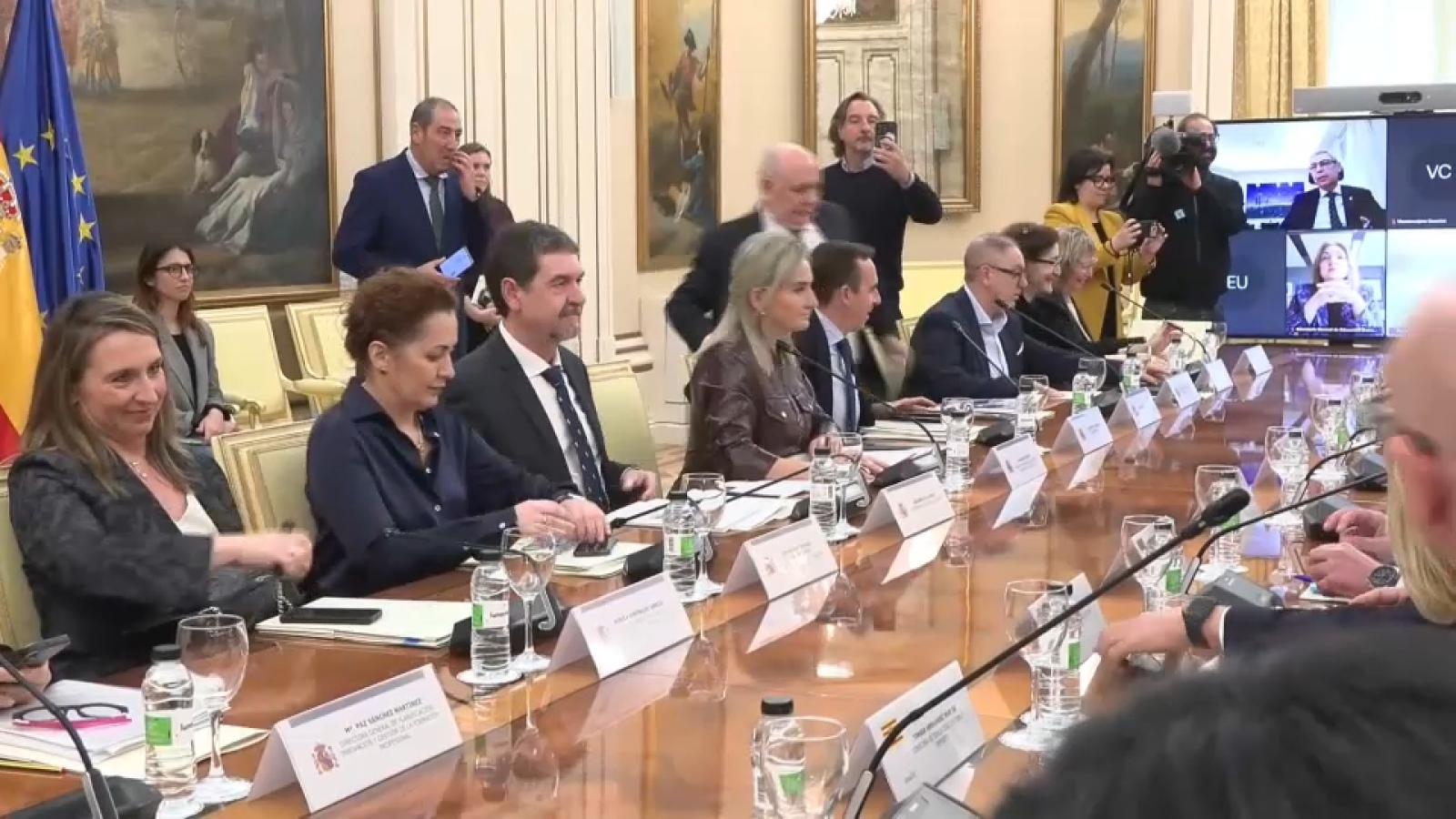 Las comunidades del PP plantan la Conferencia de Educación y el Ejecutivo les acusa de boicot