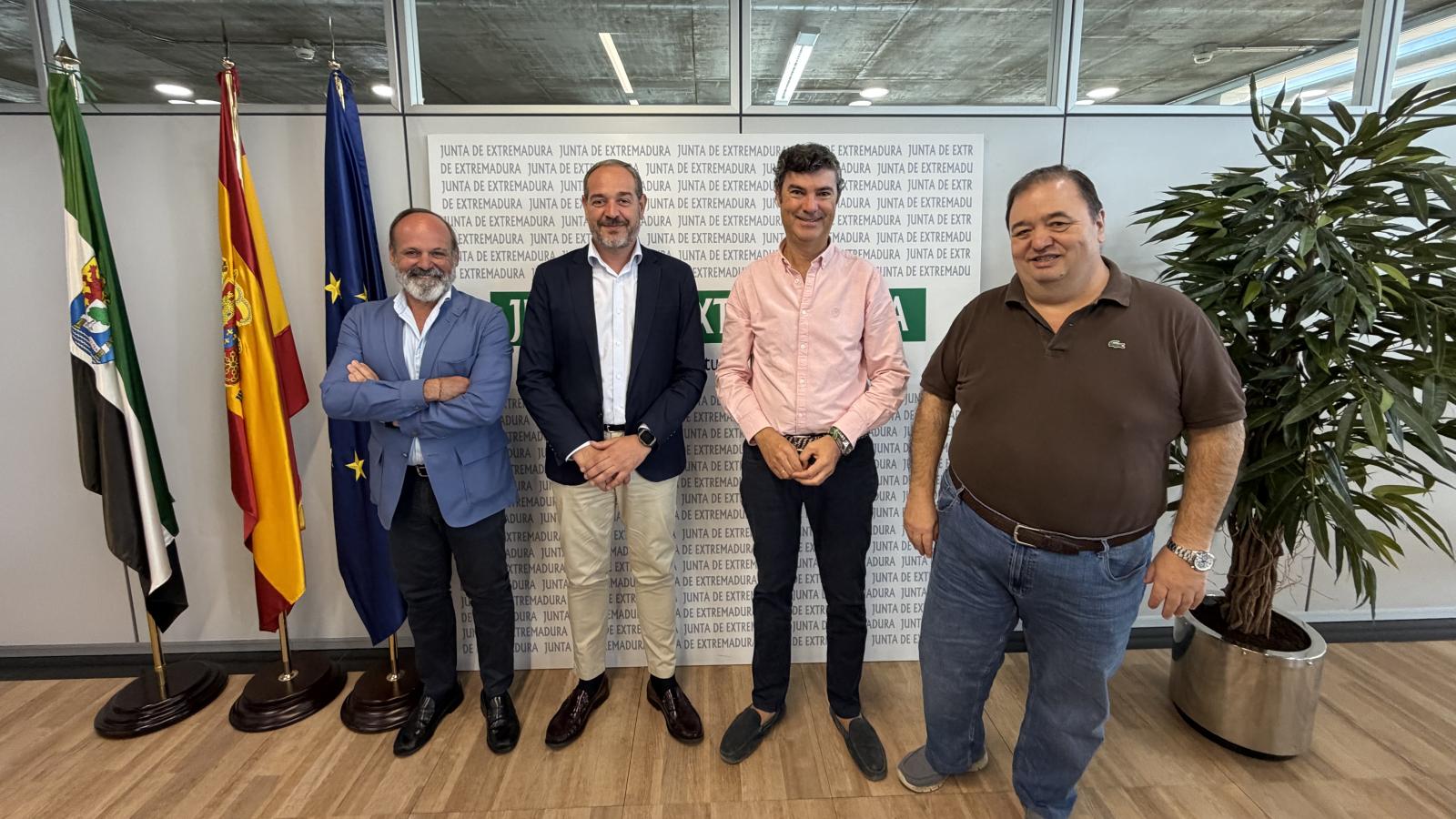 La Junta destina 2,2 millones a mejorar los centros de transporte