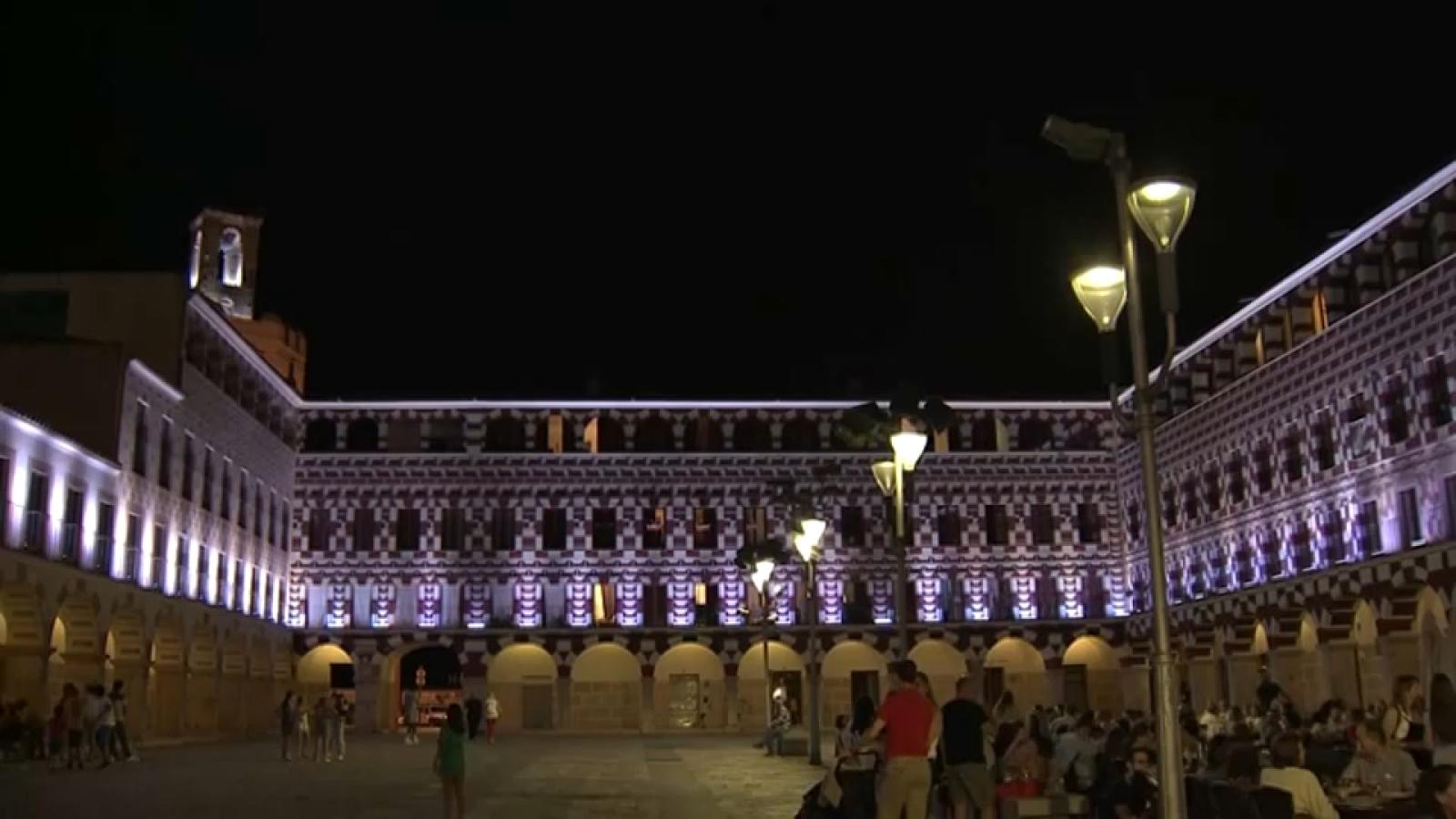 'Badajoz, la Ciudad Encendida' cierra su edición 2026 con más de 10.000 asistentes