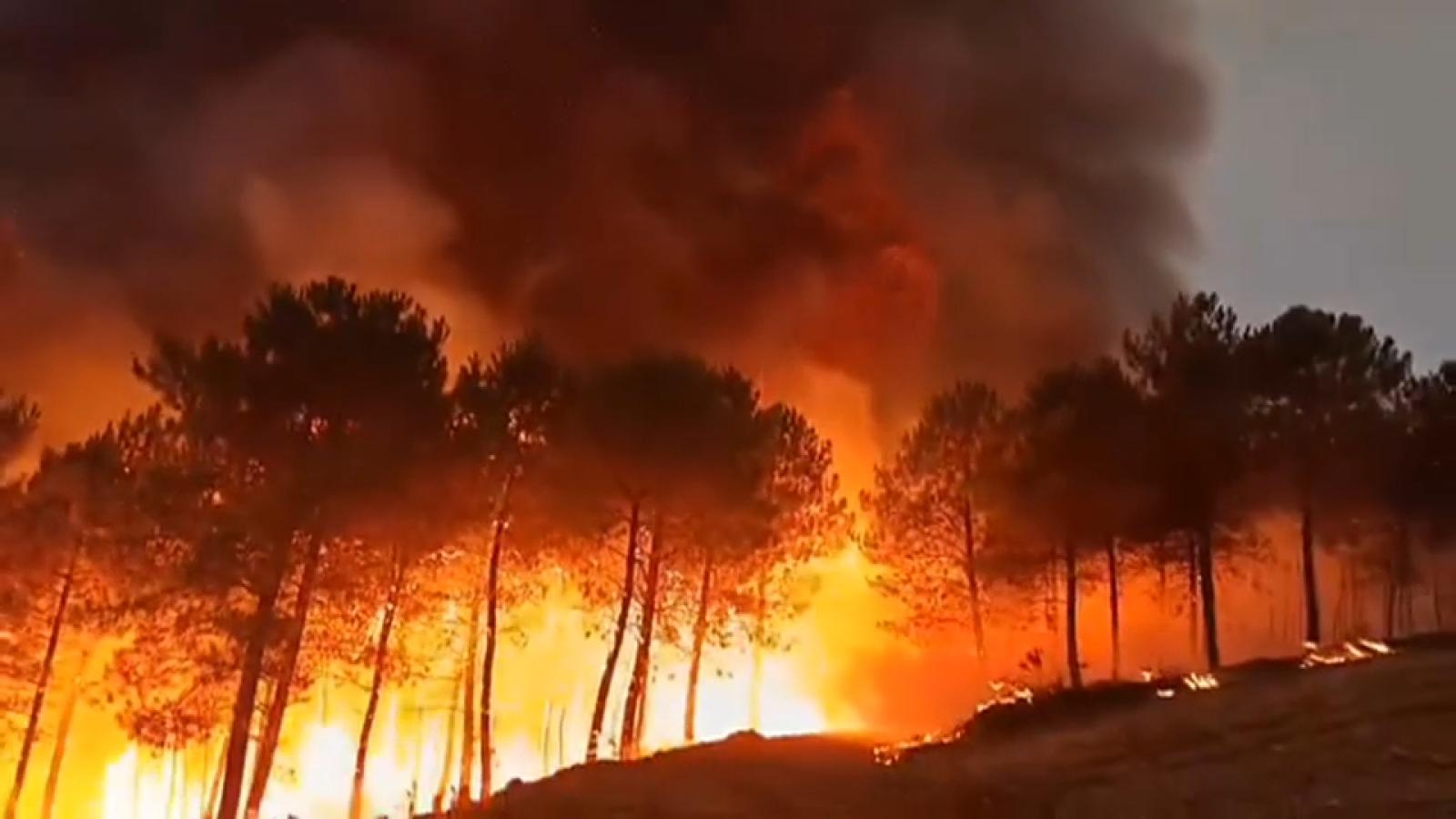 Incendio en Las Hurdes, en una imagen de archivo