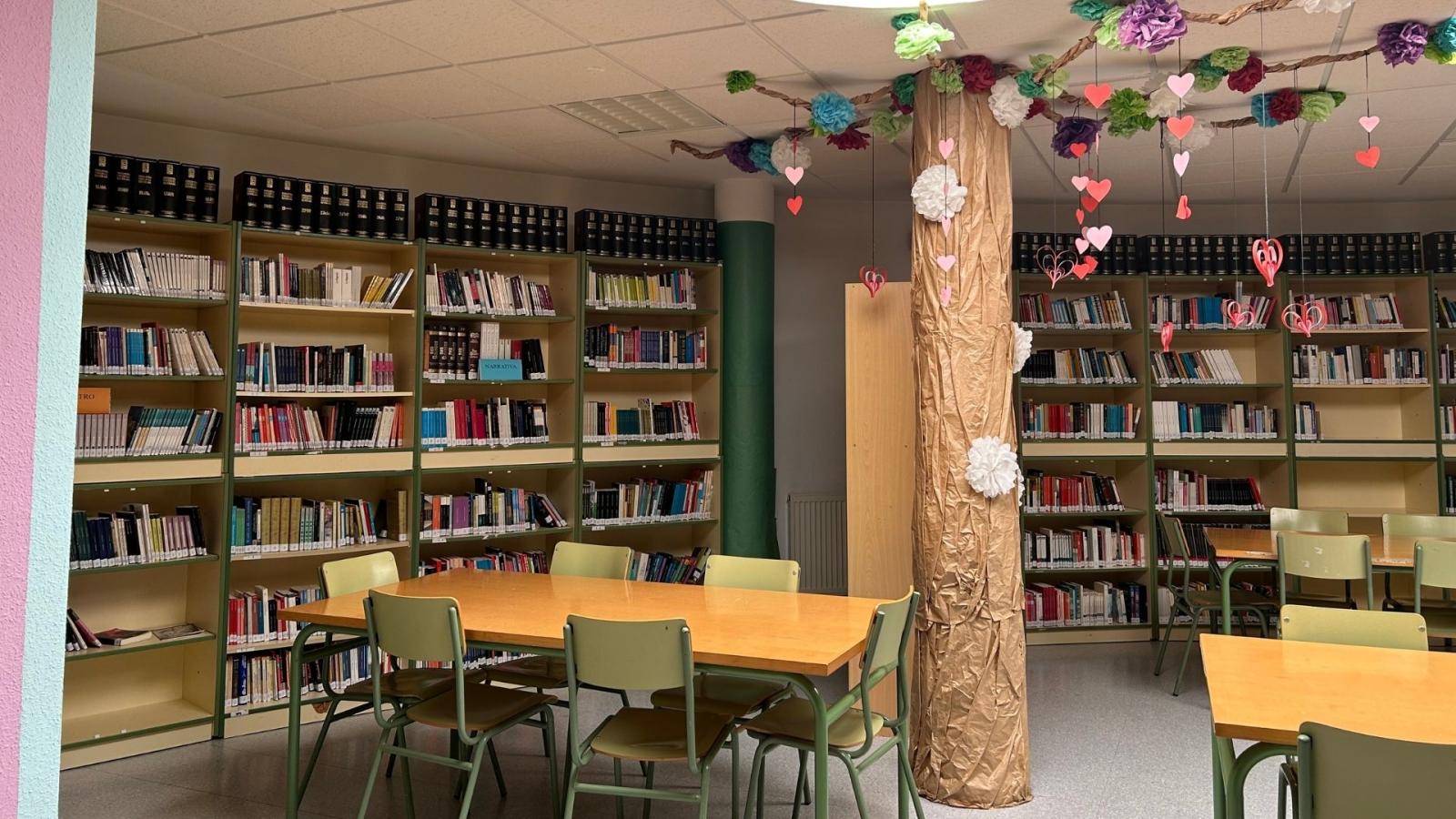 Aula de un centro educativo extremeño en una imagen de archivo
