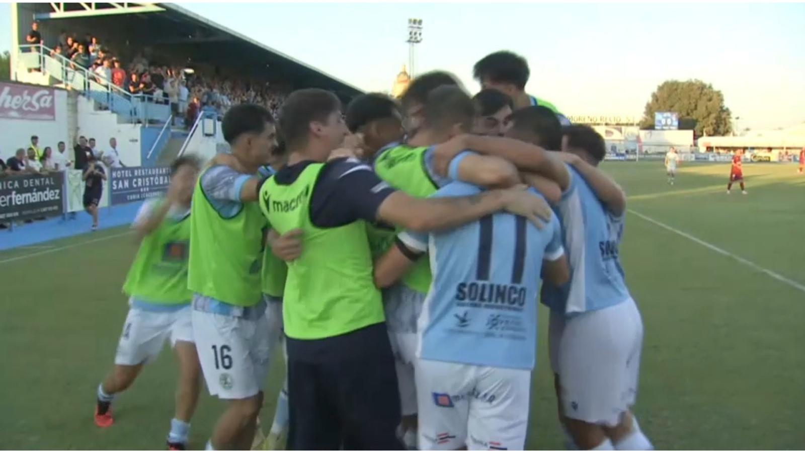Celebración gol del Club Deportivo Coria