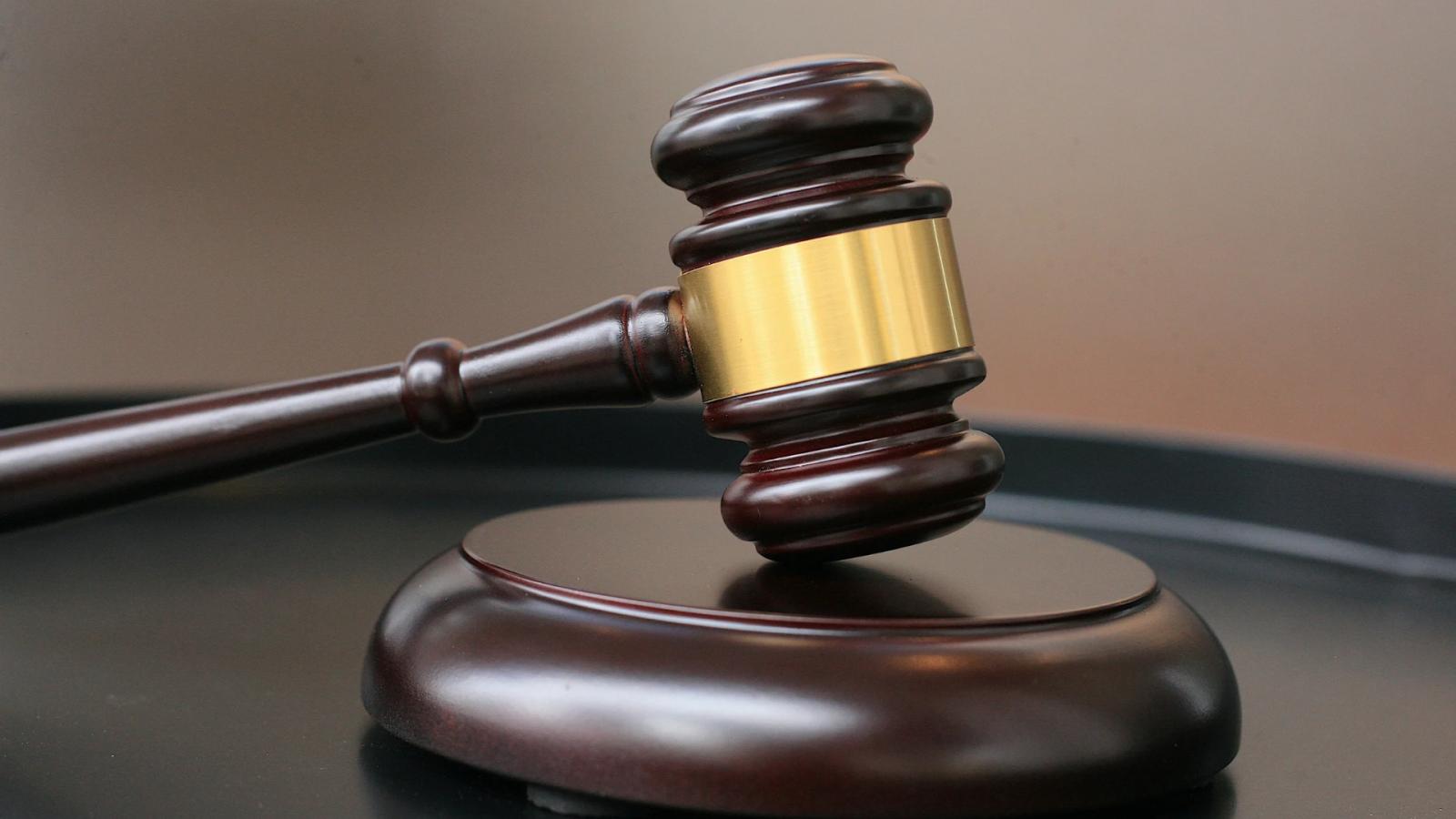 Imagen de archivo de un mazo judicial