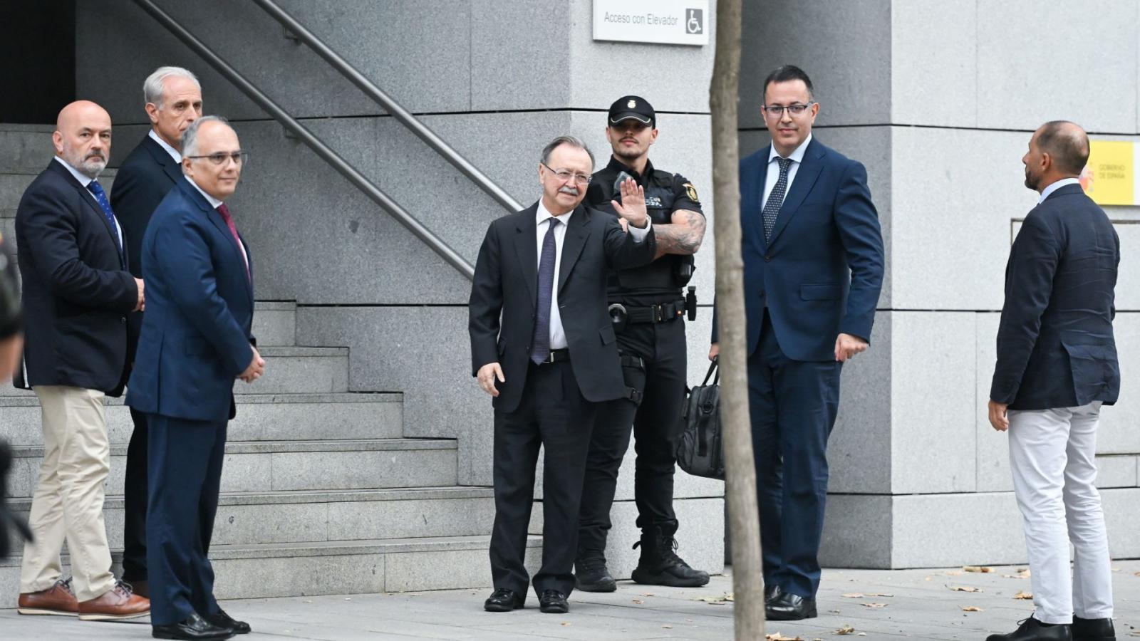 El presidente de Ceuta, Juan Jesús Vivas, a su llegada a la Audiencia Nacional