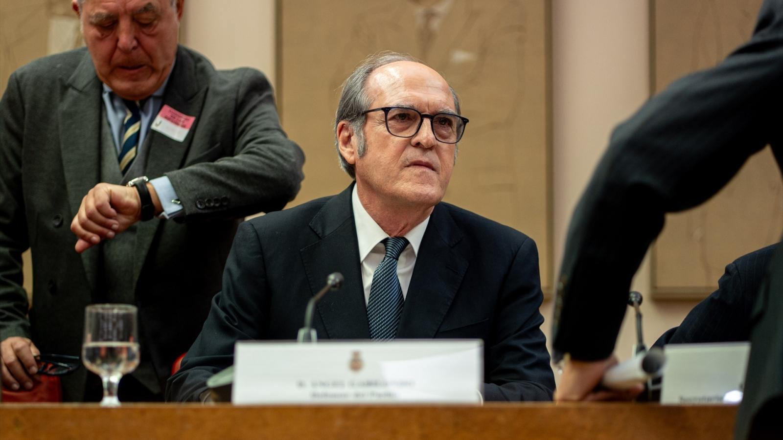 El Constitucional rechaza el recurso sobre el voto de la ley de nietos