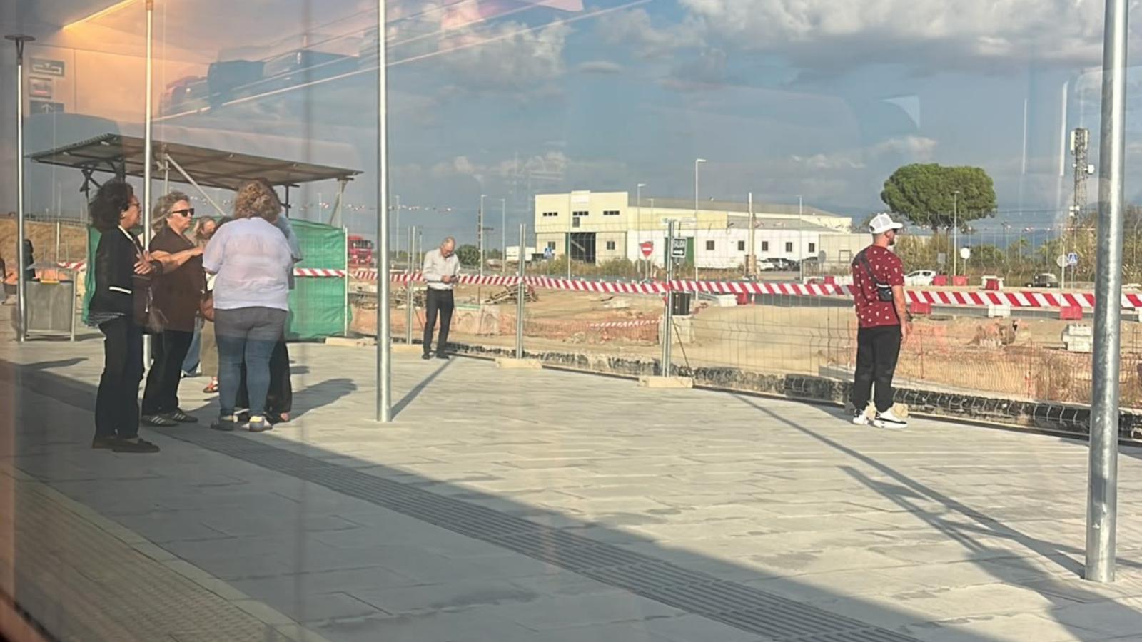 El tren Badajoz-Madrid acumula 40 minutos de retraso por una avería