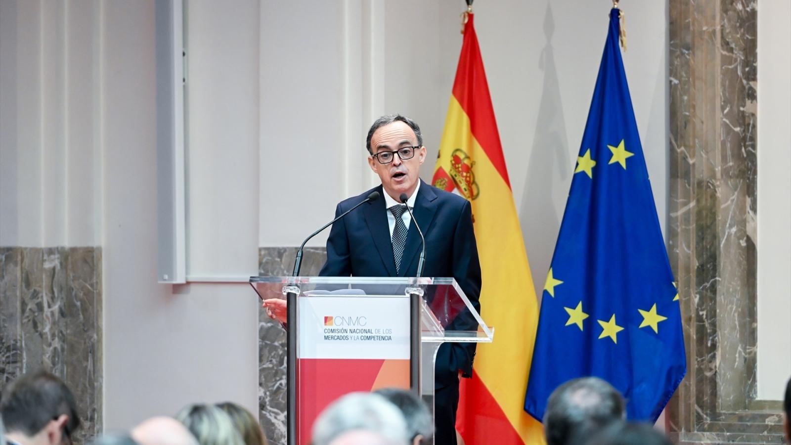 La CNMC plantea flexibilizar las exigencias energéticas previstas para los centros de datos