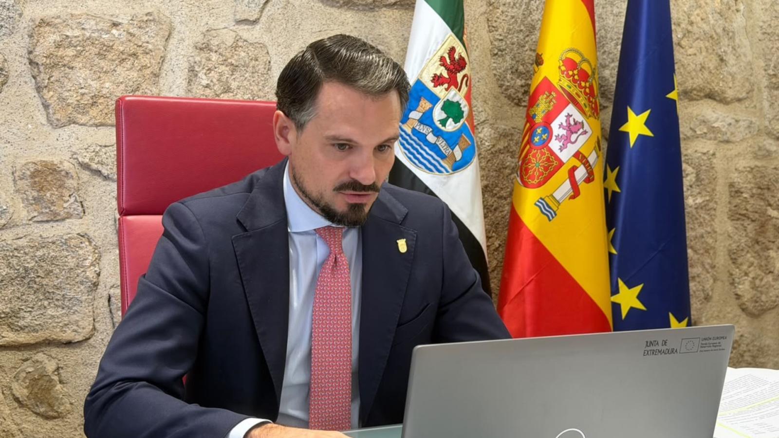 vicepresidente y consejero de Presidencia, Coordinación de la Acción de Gobierno, Interior y Emergencias, Abel Bautista