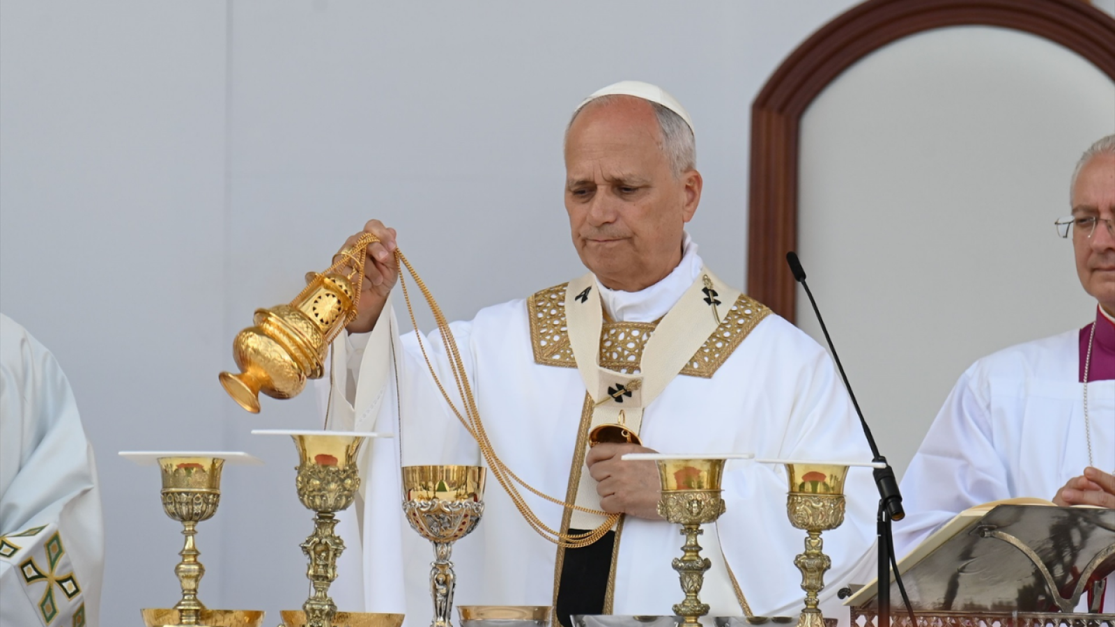 El papa León XIV ha anunciado este domingo que será operado en los próximos días de un nódulo pulmonar 